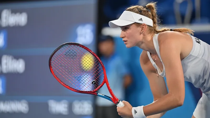 Рыбакина во второй раз вышла в финал AusOpen и снова станет третьей ракеткой